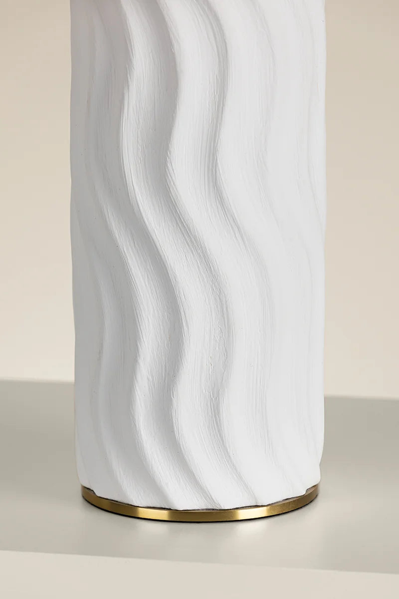 Daniella Lamp