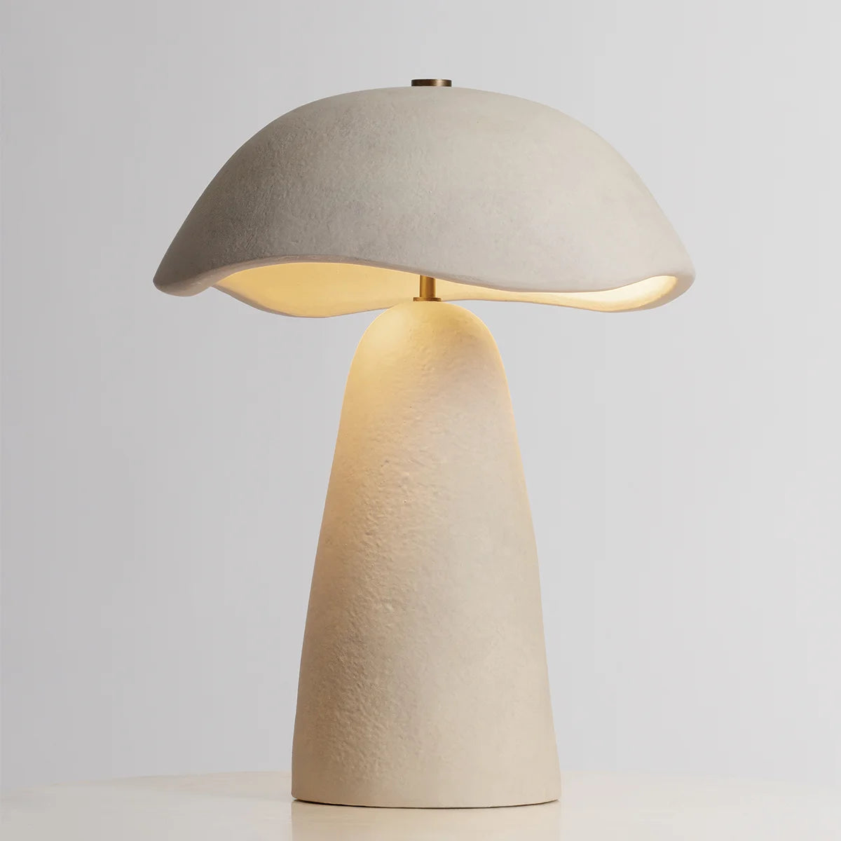 Soloma Lamp